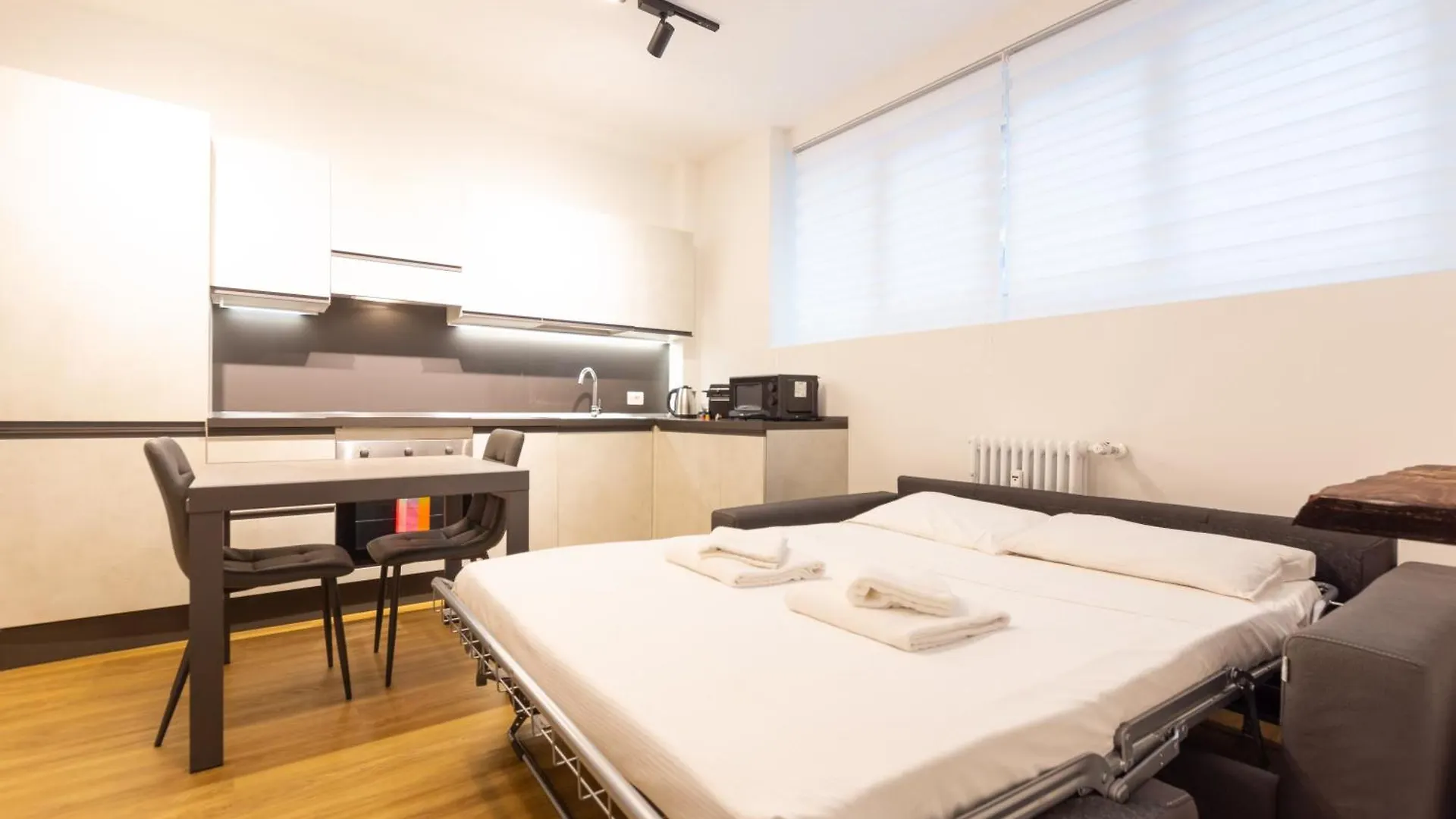 The Capso Urban Retreat Apartment Milan 0*,  Italy